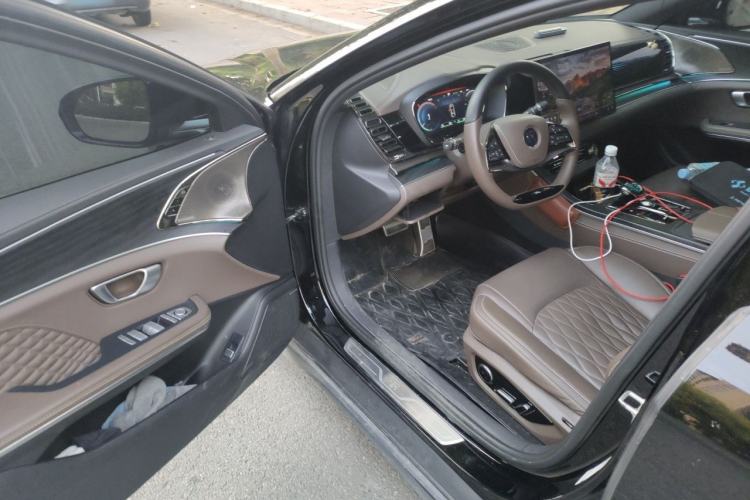 Used BYD Han 2022 DM-i 121KM Luxury Model Driver Seat