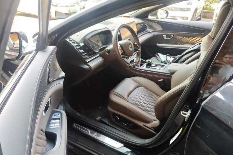Used BYD Han 2022 DM-i 121KM Luxury Model Driver Seat