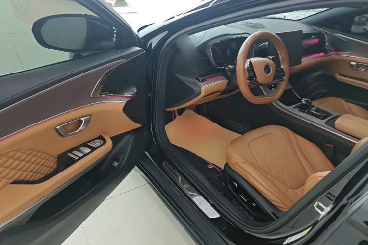 Used BYD Han 2022 DM-i 121KM Luxury Model Driver Seat