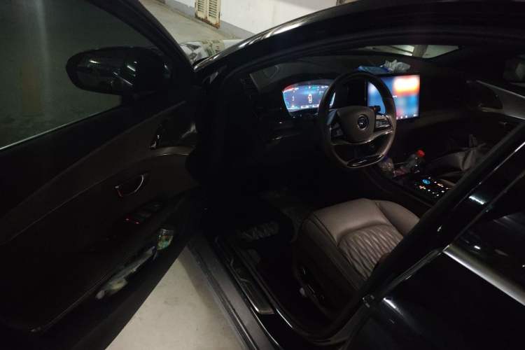 Used BYD Han 2022 DM-i 121KM Prestige Model Driver Seat