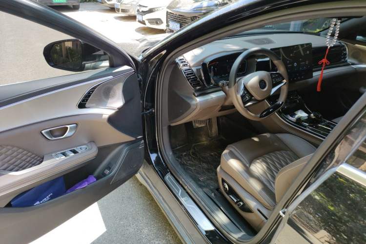 Used BYD Han 2022 DM-i 121KM Prestige Model Driver Seat
