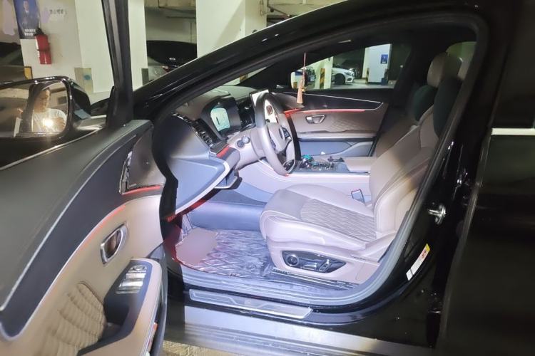 Used BYD Han 2022 DM-i 121KM Luxury Model Driver Seat