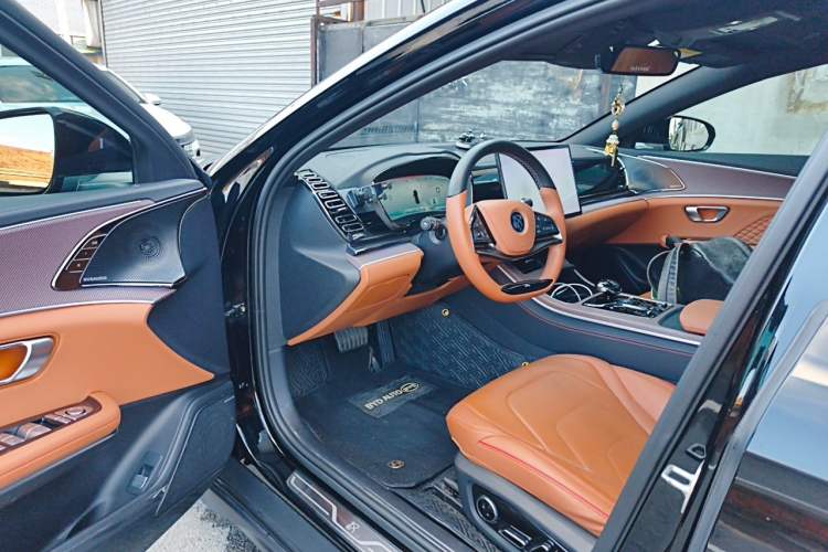 Used BYD Han 2022 DM-i 121KM Luxury Model Driver Seat