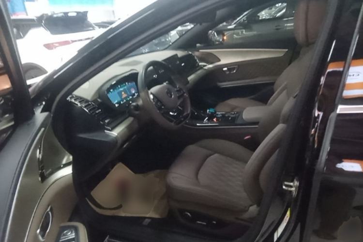 Used BYD Han 2022 DM-i 121KM Prestige Model Driver Seat