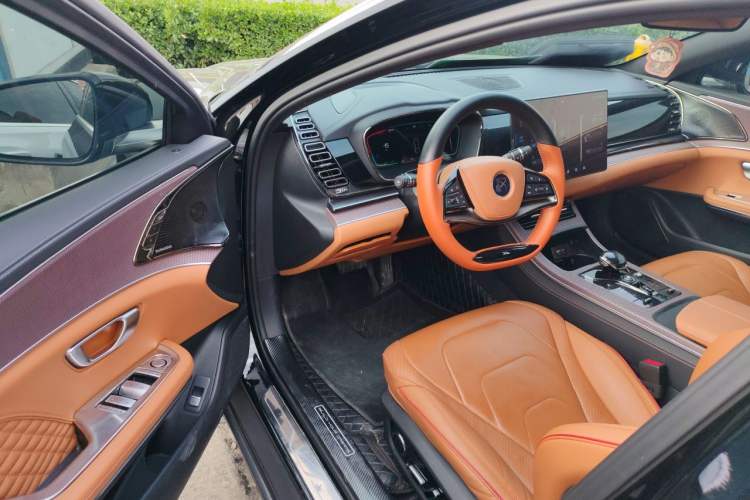 Used BYD Han 2022 DM-i 121KM Luxury Model Driver Seat