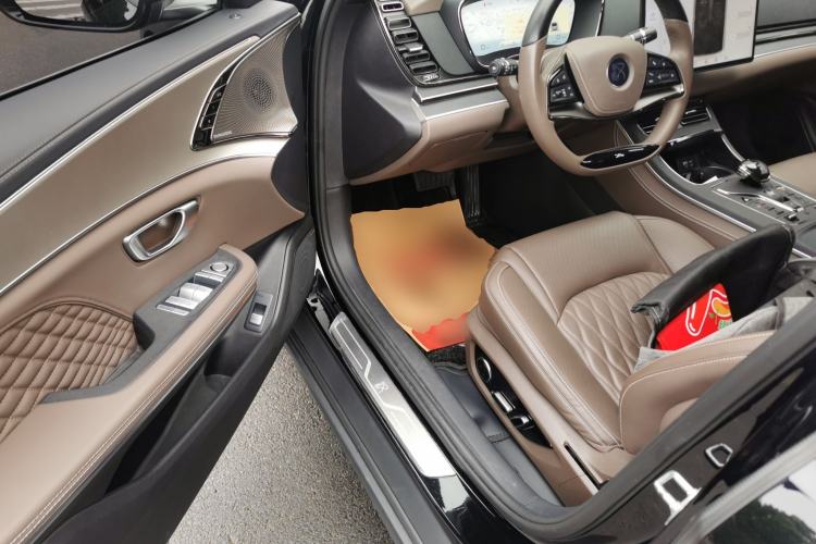 Used BYD Han 2022 DM-i 121KM Prestige Model Driver Seat