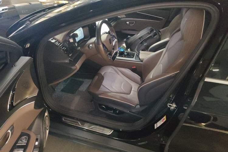 Used BYD Han 2022 DM-i 121KM Luxury Model Driver Seat