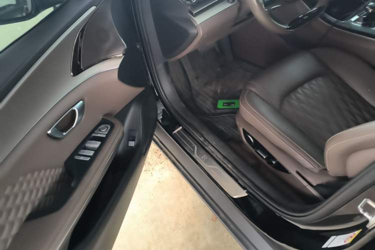 Used BYD Han 2022 DM-i 121KM Prestige Model Driver Seat