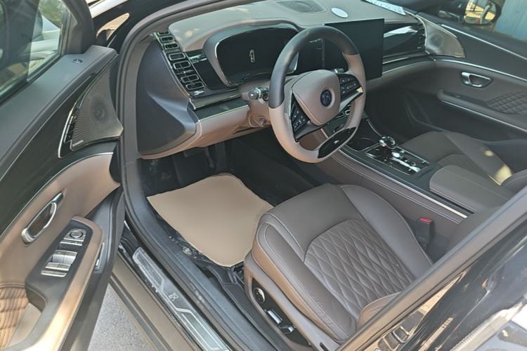 Used BYD Han 2022 EV Genesis Edition 610KM All-Wheel Drive Premium Model Driver Seat