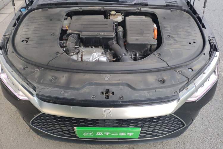 Used BYD Han 2022 DM-i 121KM Luxury Model Engine Bay