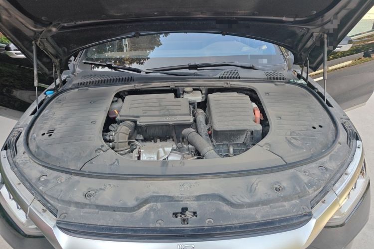 Used BYD Han 2022 DM-i 121KM Prestige Model Engine Bay