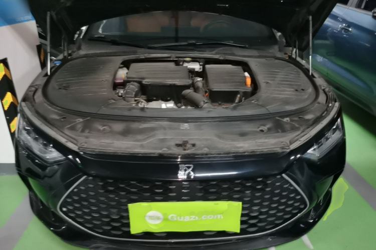 Used BYD Han 2022 DM-i 121KM Luxury Model Engine Bay