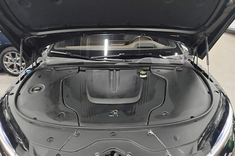 Used BYD Han 2022 EV Genesis Edition 715KM Front-Wheel-Drive Prestige Model Engine Bay