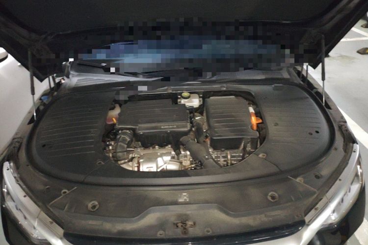 Used BYD Han 2022 DM-i 121KM Prestige Model Engine Bay