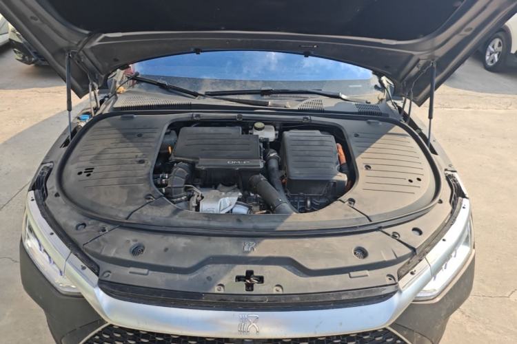 Used BYD Han 2022 DM-p 202km Four-Wheel Drive Flagship Model Engine Bay