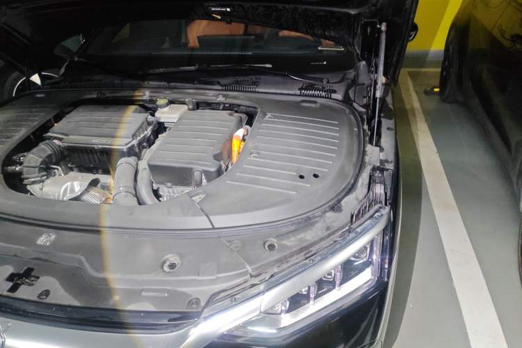 Used BYD Han 2022 DM-i 121KM Prestige Model Engine Bay Left