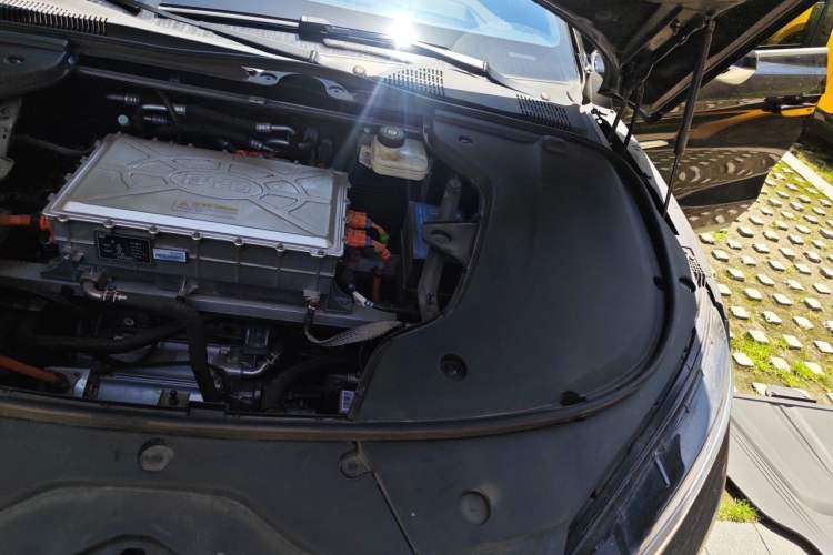Used BYD Han 2022 EV Genesis Edition 610KM All-Wheel Drive Premium Model Engine Bay Left