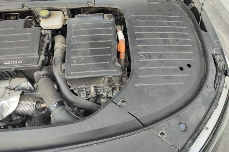Used BYD Han 2022 DM-i 121KM Prestige Model Engine Bay Left