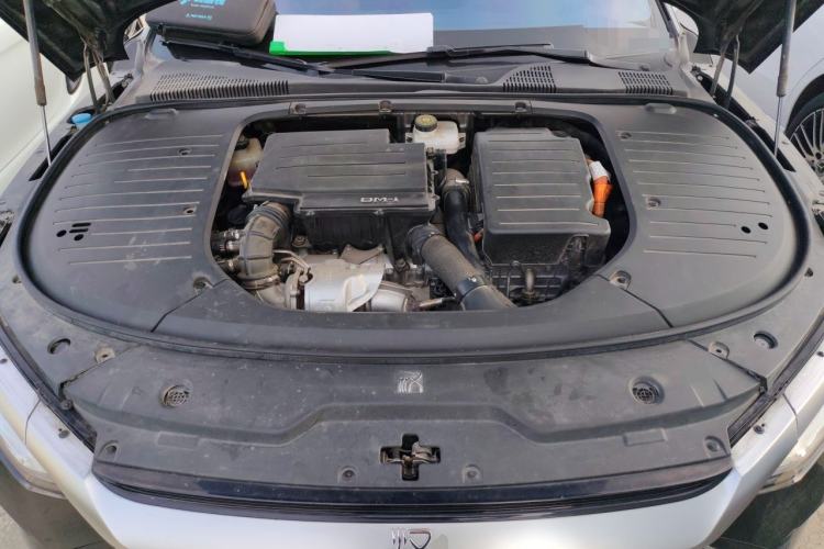 Used BYD Han 2022 DM-i 121KM Luxury Model Engine Bay