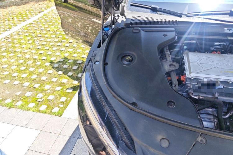 Used BYD Han 2022 EV Genesis Edition 610KM All-Wheel Drive Premium Model Engine Bay Right