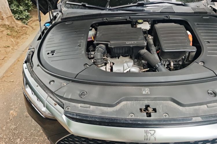 Used BYD Han 2022 DM-i 121KM Prestige Model Engine Bay Right