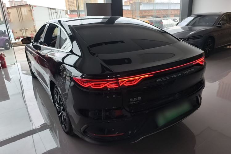 Used BYD Han 2022 DM-p 202km Four-Wheel Drive Flagship Model Exterior 2
