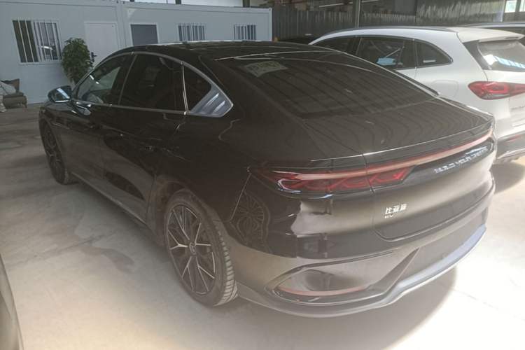 Used BYD Han 2022 EV Genesis Edition 610KM All-Wheel Drive Premium Model Exterior 2