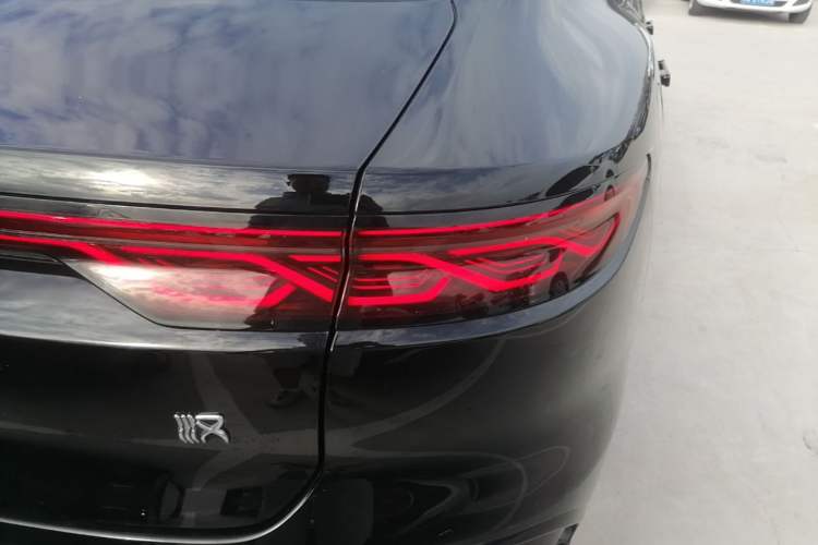 Used BYD Han 2022 DM-i 121KM Luxury Model Exterior 3