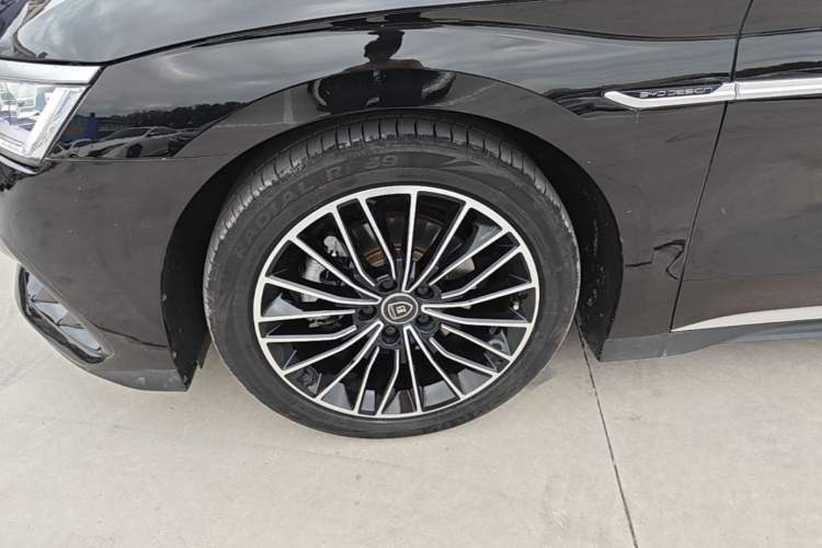 Used BYD Han 2022 DM-i 121KM Luxury Model Exterior 4