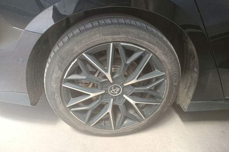 Used BYD Han 2022 EV Genesis Edition 610KM All-Wheel Drive Premium Model Exterior 5