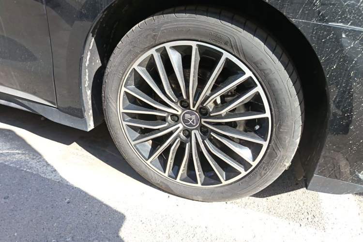 Used BYD Han 2022 DM-i 121KM Prestige Model Exterior 7