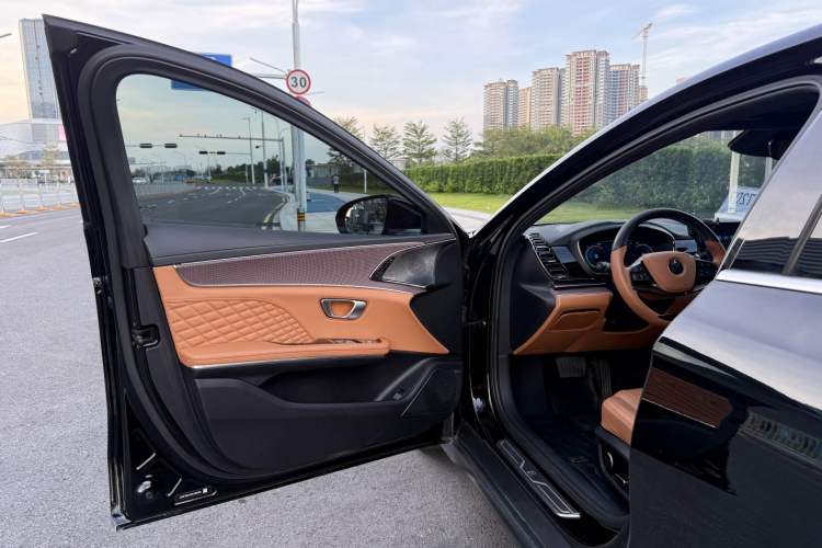 Used BYD Han 2022 DM-i 121KM Luxury Model Exterior 8