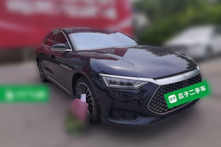 Used BYD Han 2022 DM-i 121KM Luxury Model Front Right 45 Deg