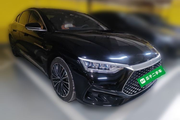 Used BYD Han 2022 DM-i 121KM Prestige Model Front Right 45 Deg