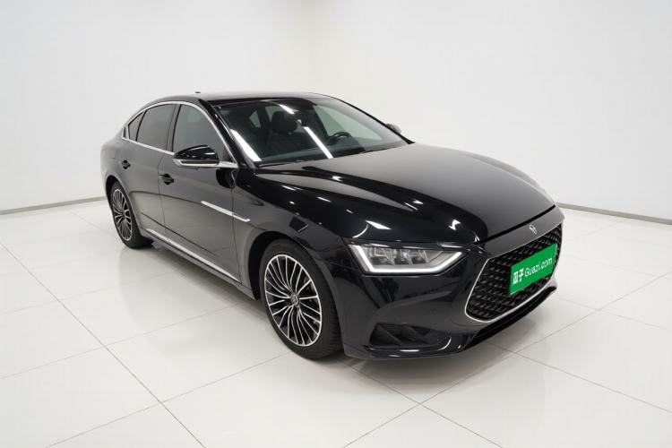 Used BYD Han 2022 DM-i 121KM Luxury Model Front Right 45 Deg