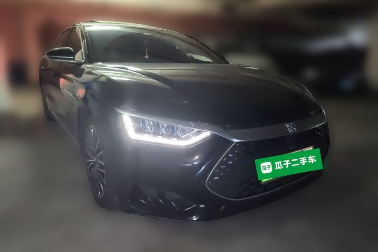 Used BYD Han 2022 DM-i 121KM Luxury Model Front Right 45 Deg