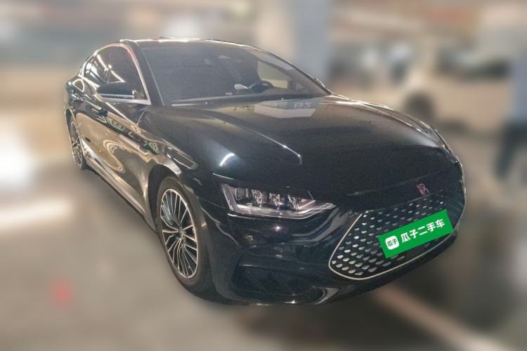 Used BYD Han 2022 DM-i 121KM Luxury Model Front Right 45 Deg