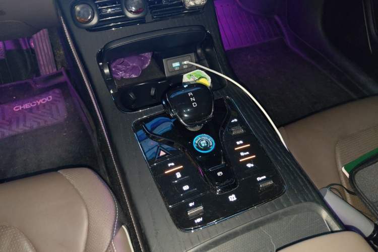 Used BYD Han 2022 DM-i 121KM Luxury Model Gear Lever
