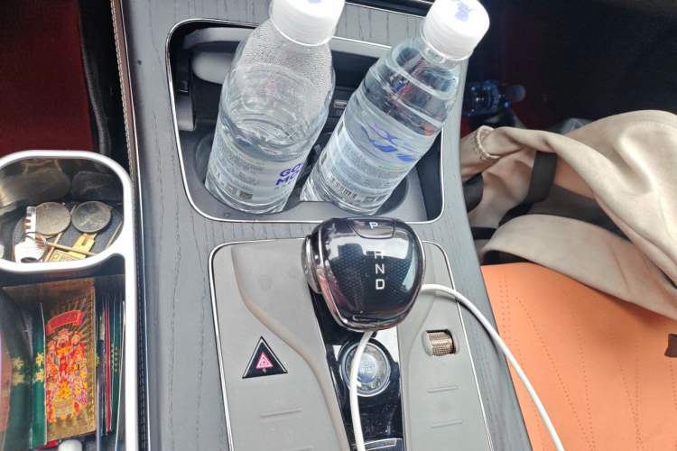 Used BYD Han 2022 DM-i 121KM Luxury Model Gear Lever