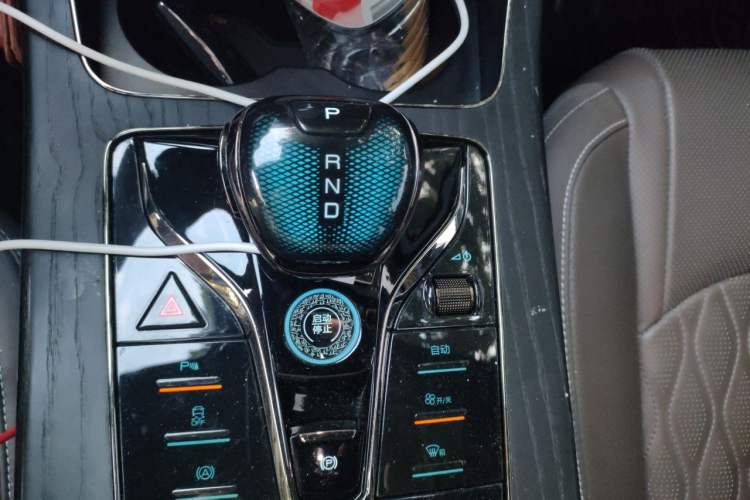 Used BYD Han 2022 DM-i 121KM Luxury Model Gear Lever