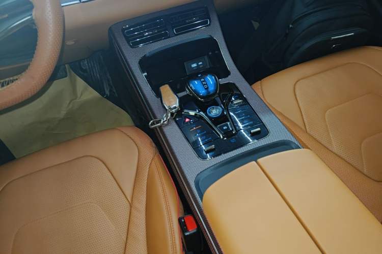 Used BYD Han 2022 DM-i 121KM Luxury Model Gear Lever