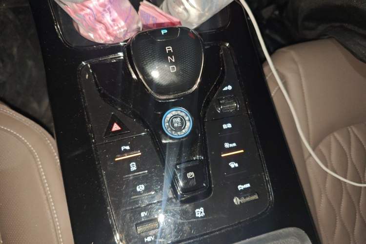 Used BYD Han 2022 DM-i 121KM Prestige Model Gear Lever
