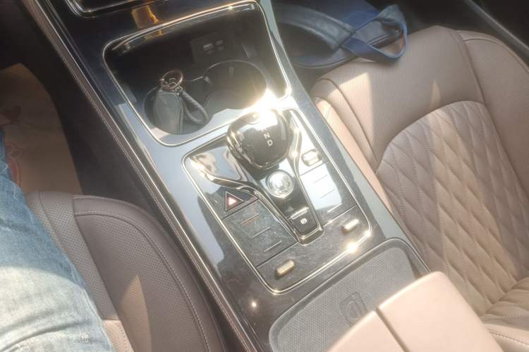 Used BYD Han 2022 DM-i 121KM Prestige Model Gear Lever