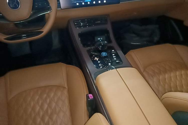 Used BYD Han 2022 DM-i 121KM Luxury Model Gear Lever