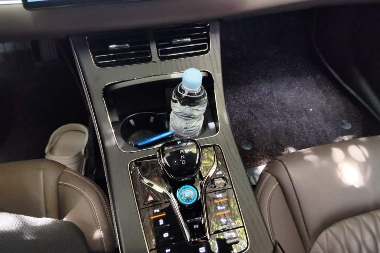 Used BYD Han 2022 DM-i 121KM Luxury Model Gear Lever