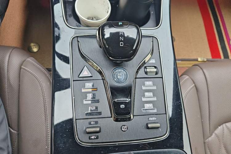 Used BYD Han 2022 DM-i 121KM Prestige Model Gear Lever