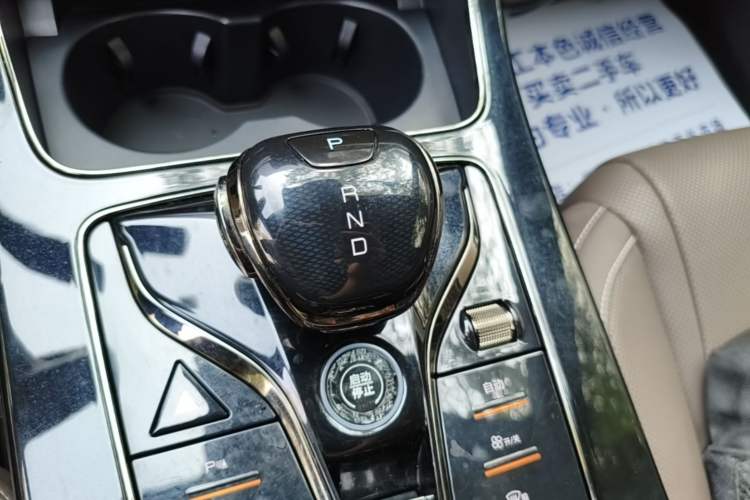 Used BYD Han 2022 EV Genesis Edition 715KM Front-Wheel-Drive Prestige Model Gear Lever