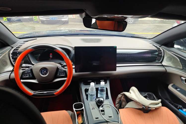 Used BYD Han 2022 DM-i 121KM Luxury Model Headliner