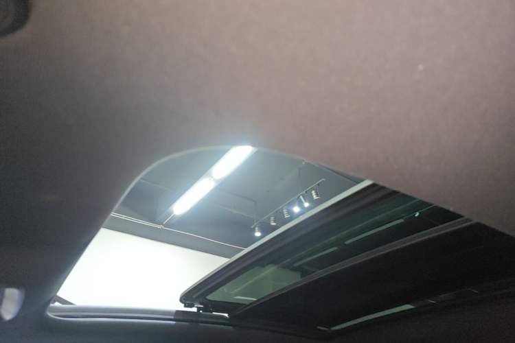 Used BYD Han 2022 DM-i 121KM Prestige Model Headliner