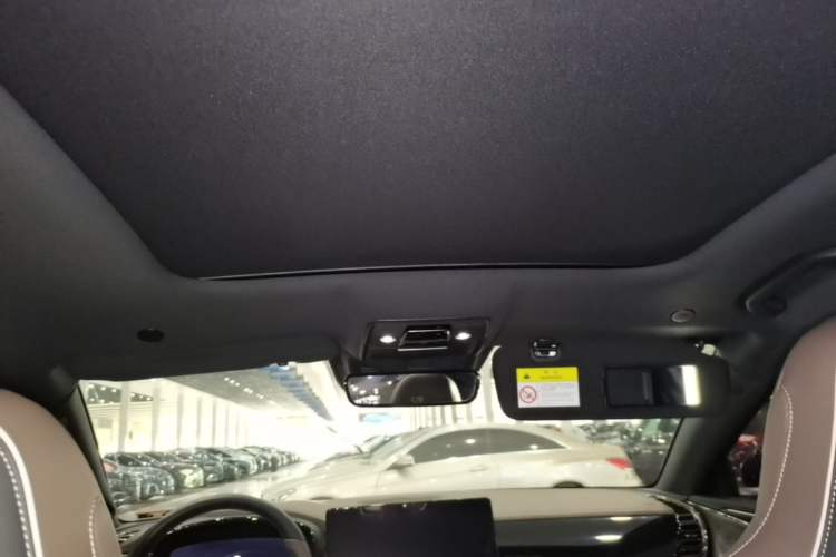 Used BYD Han 2022 EV Genesis Edition 715 km Front-Wheel-Drive Flagship Model Headliner